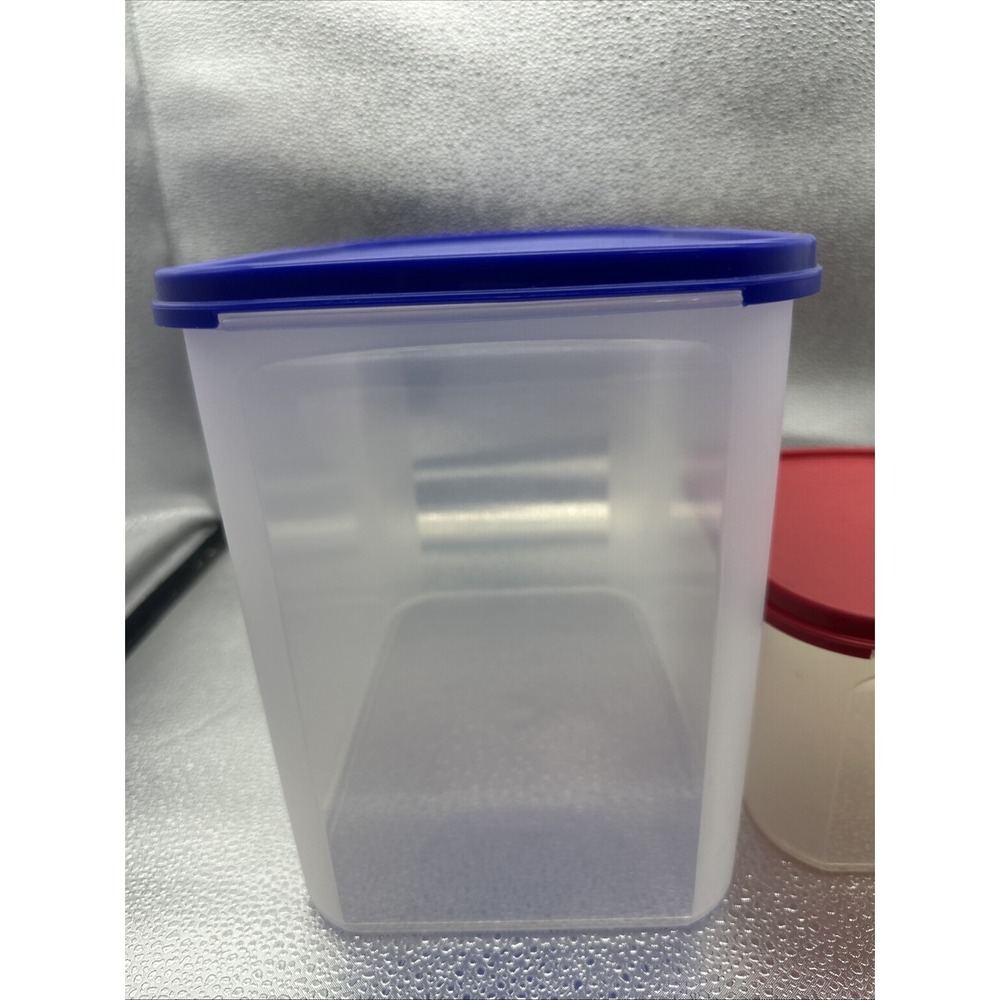 Tupperware Clear Plastic Rectangle Food Storage Containers Set of 2 - Picture 2 of 10